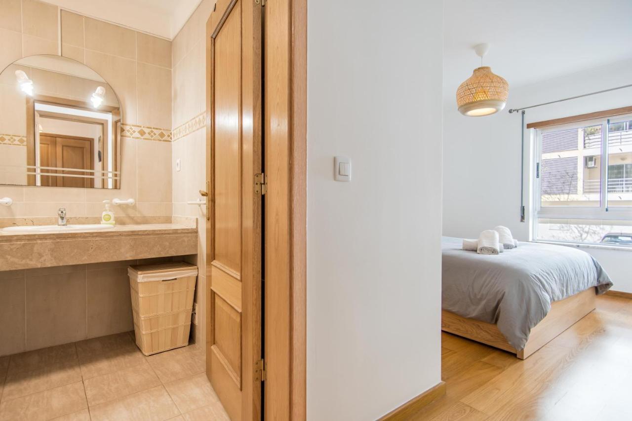 Encosta Da Marina Family Apartment Портиман Екстериор снимка